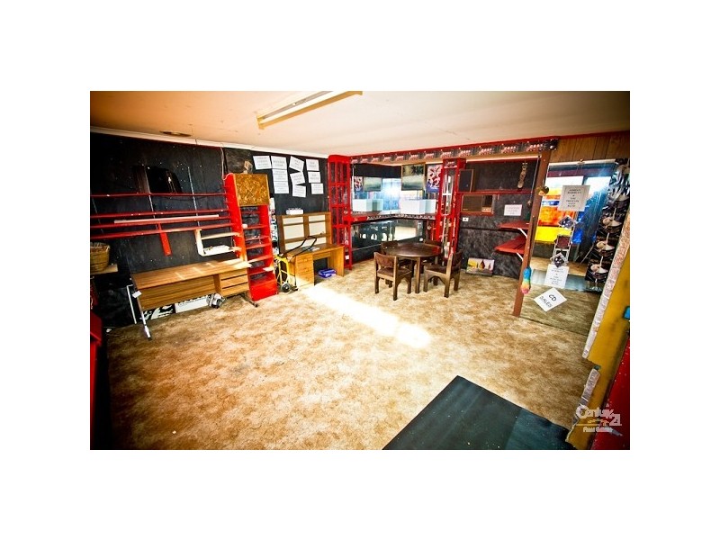 16 Oliver Crescent, Port Noarlunga SA 5167