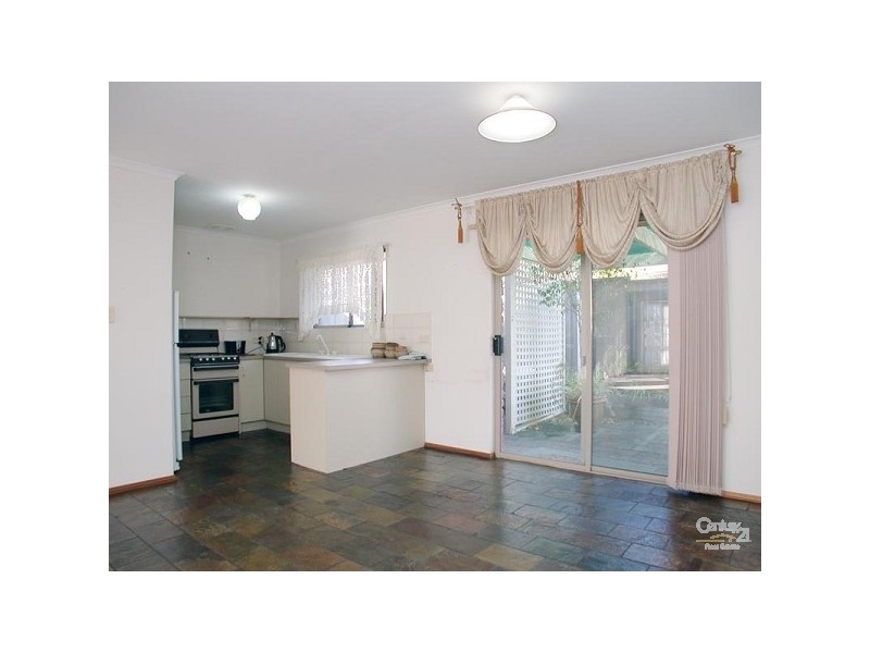 7/7 Rothschild Street, Woodcroft SA 5162