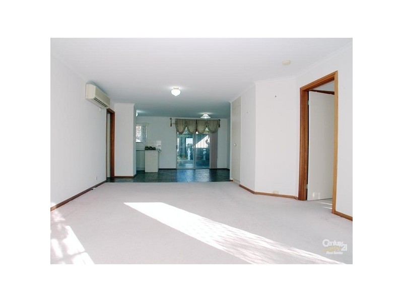 7/7 Rothschild Street, Woodcroft SA 5162