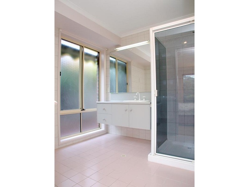 1 Corrie Place, Aberfoyle Park SA 5159