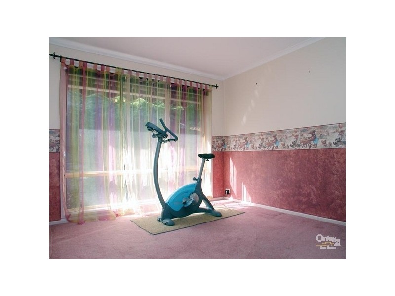 1 Corrie Place, Aberfoyle Park SA 5159