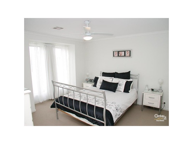 5 Meadowbank Way, Aldinga Beach SA 5173