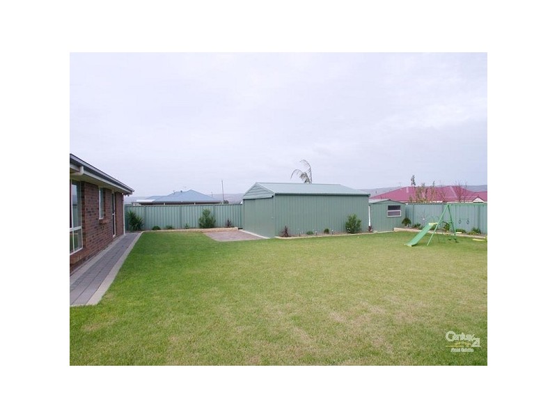 5 Meadowbank Way, Aldinga Beach SA 5173
