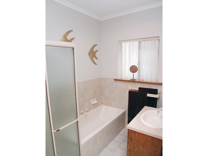 5-11 Thomas Drive, Happy Valley SA 5159