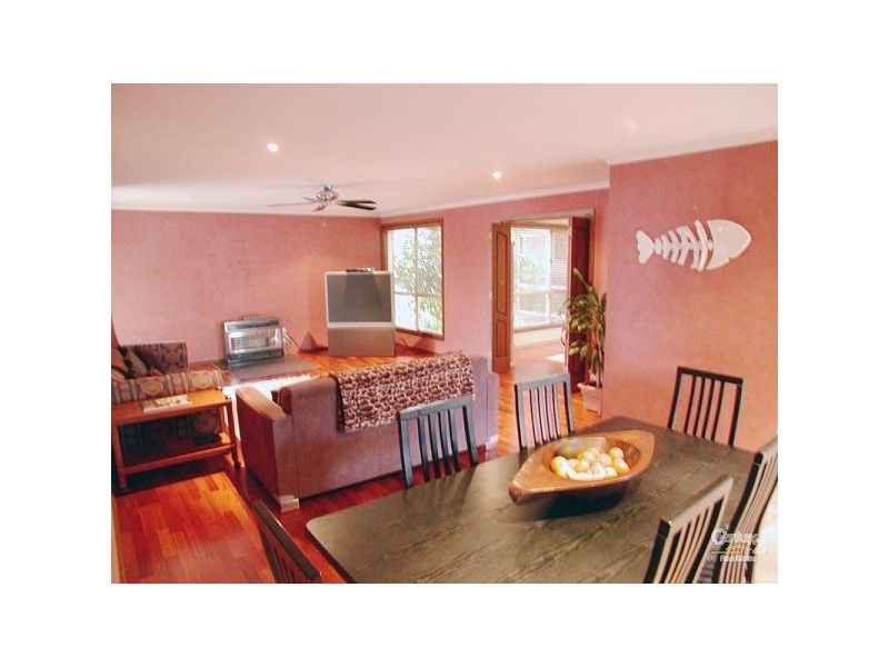 33 Wootoona Avenue, Christies Beach SA 5165