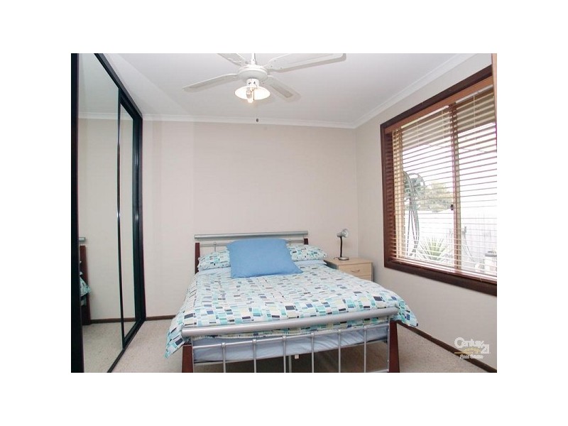 33 Wootoona Avenue, Christies Beach SA 5165