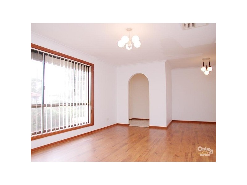 122 Reynell Road, Woodcroft SA 5162