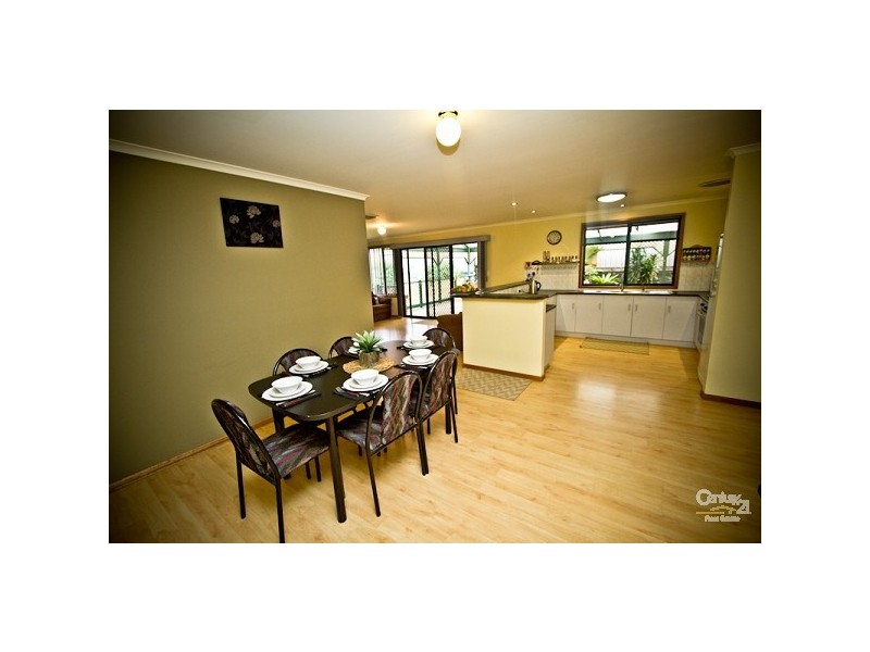 19 Berenwode Circuit, Morphett Vale SA 5162