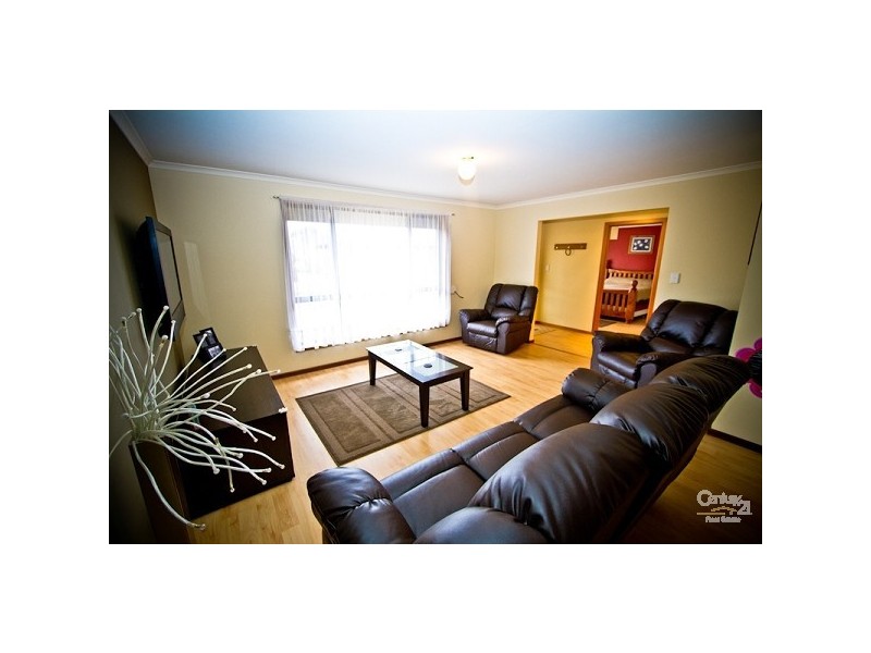 19 Berenwode Circuit, Morphett Vale SA 5162