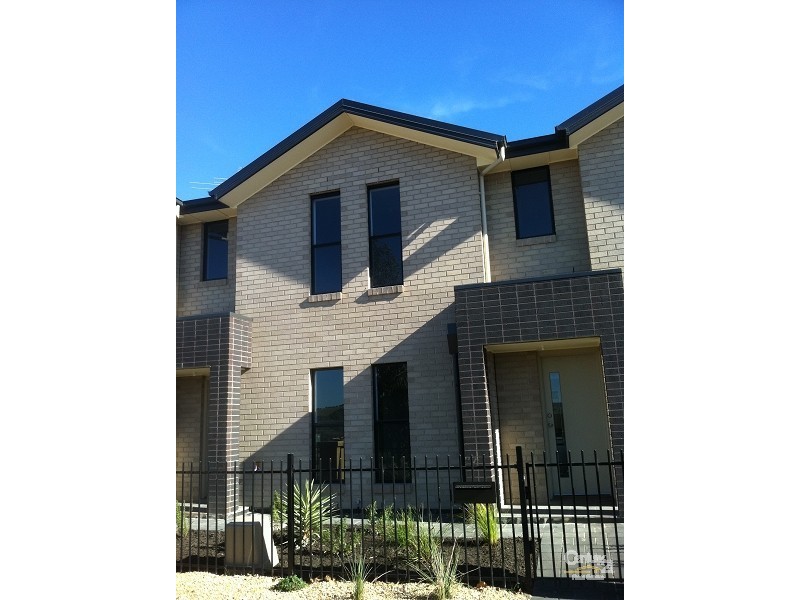 2/713 Grand Boulevard, Seaford Meadows SA 5169