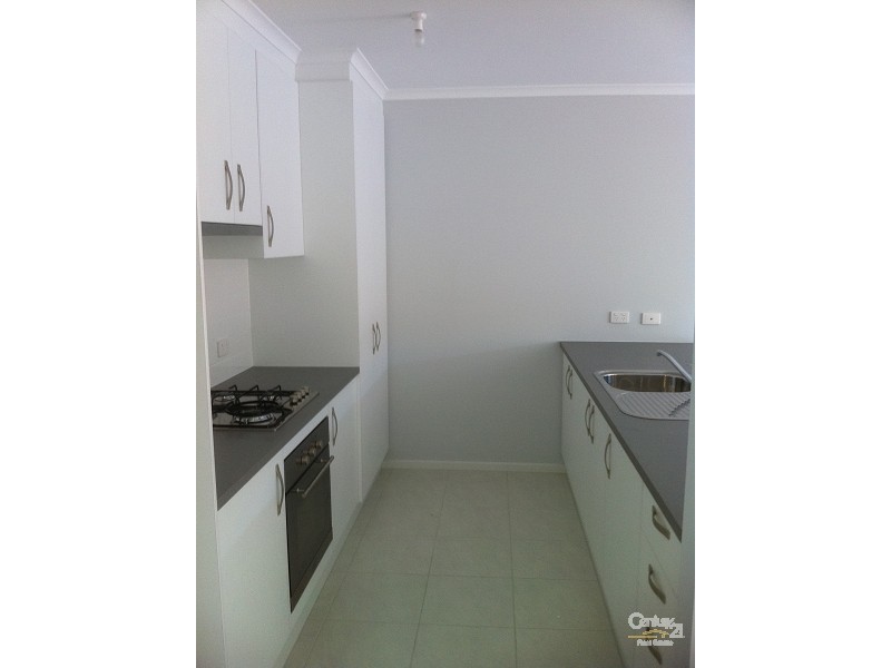 2/713 Grand Boulevard, Seaford Meadows SA 5169