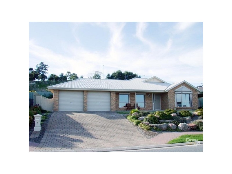 4 Annabelle Drive, Hallett Cove SA 5158