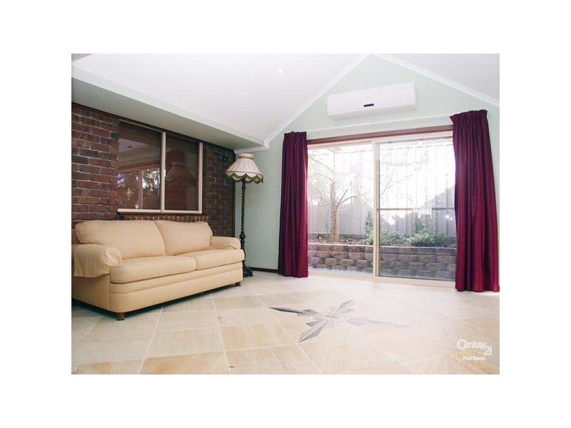 3 Mildara Close, Woodcroft SA 5162