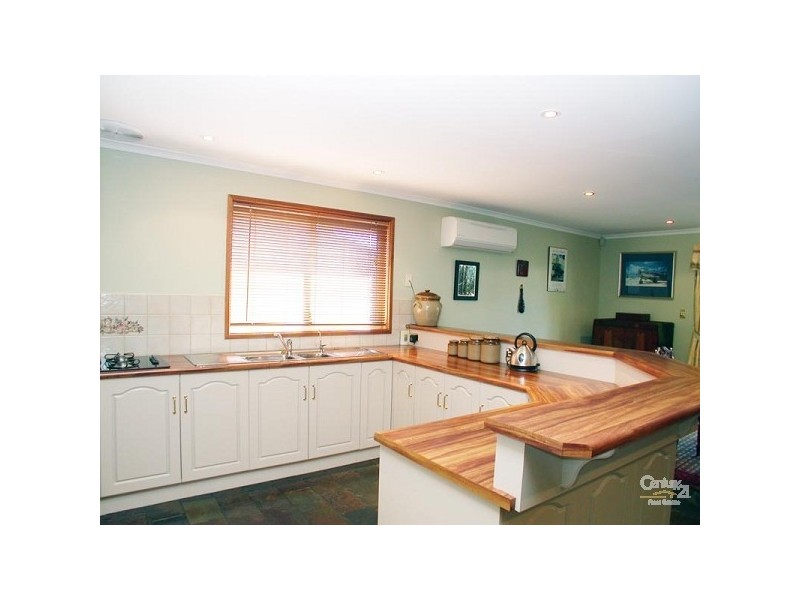 3 Mildara Close, Woodcroft SA 5162