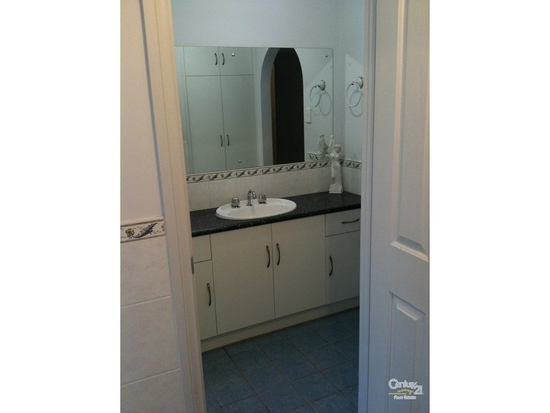 3 Middle Gully Avenue, Sheidow Park SA 5158