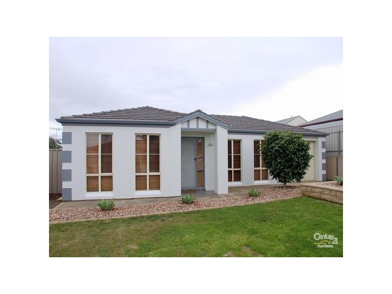 7 Perin Avenue, Woodcroft SA 5162