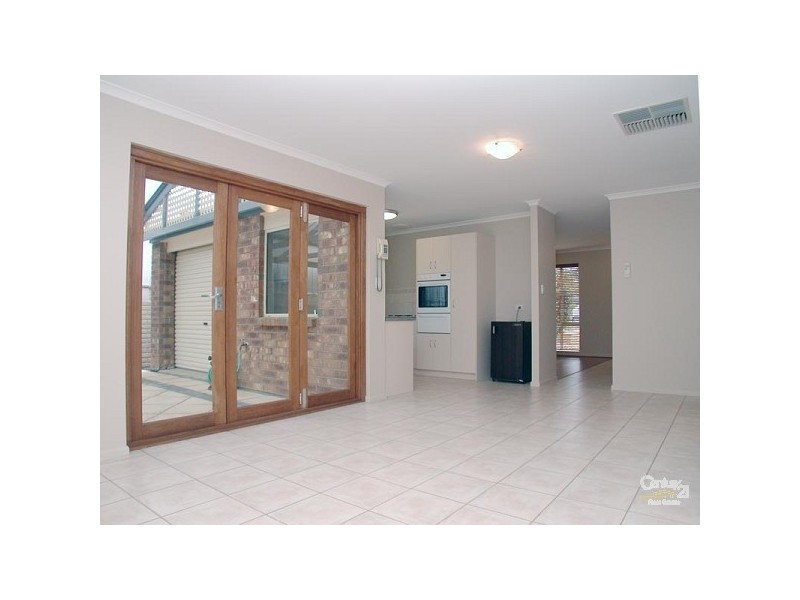 7 Perin Avenue, Woodcroft SA 5162