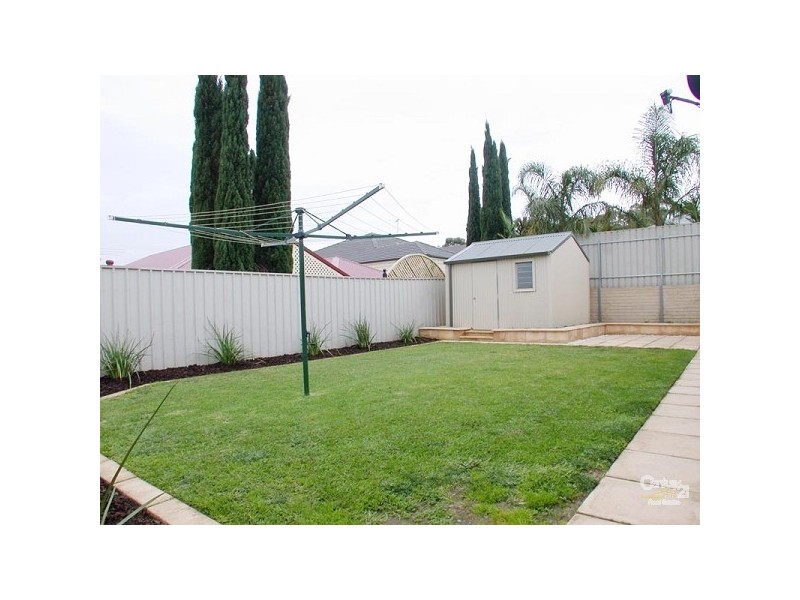 7 Perin Avenue, Woodcroft SA 5162