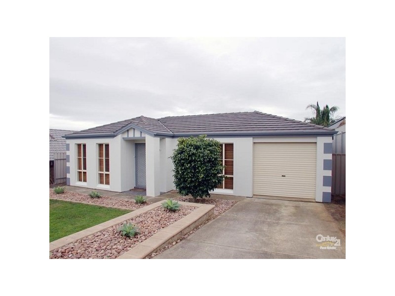 7 Perin Avenue, Woodcroft SA 5162
