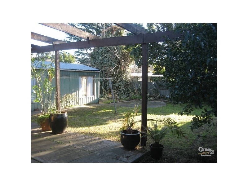 8 Penfold Street, Bedford Park SA 5042