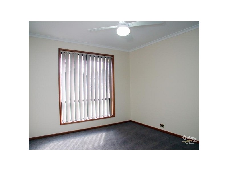 4 Acorn Court, Morphett Vale SA 5162