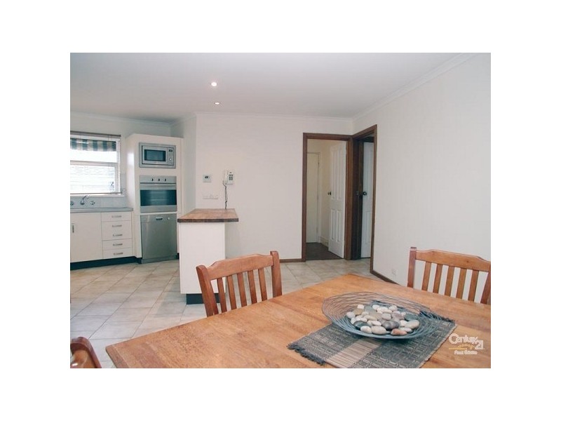 9 Stoneyhill Street, Reynella East SA 5161