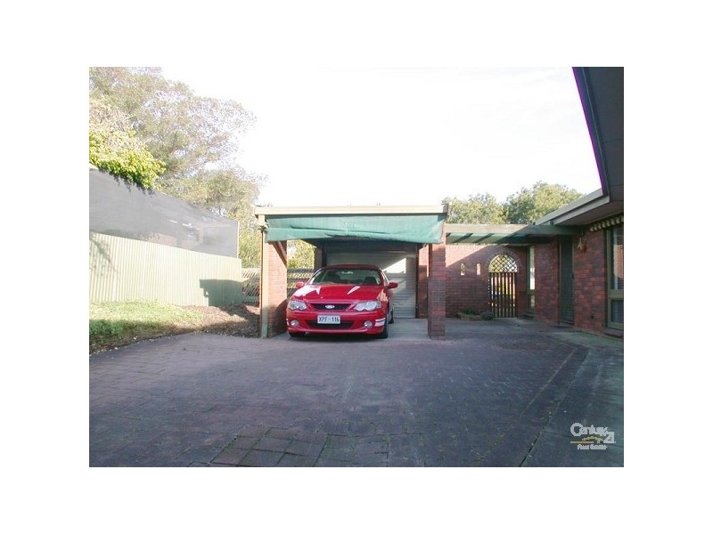 9 Stoneyhill Street, Reynella East SA 5161