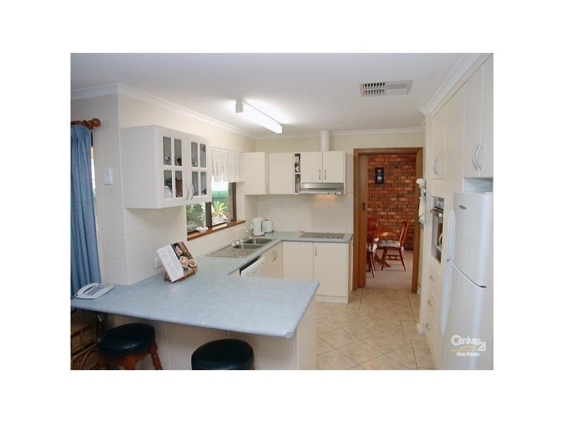 3 Thomas Crescent, Reynella SA 5161
