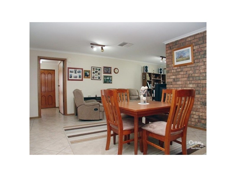 3 Thomas Crescent, Reynella SA 5161