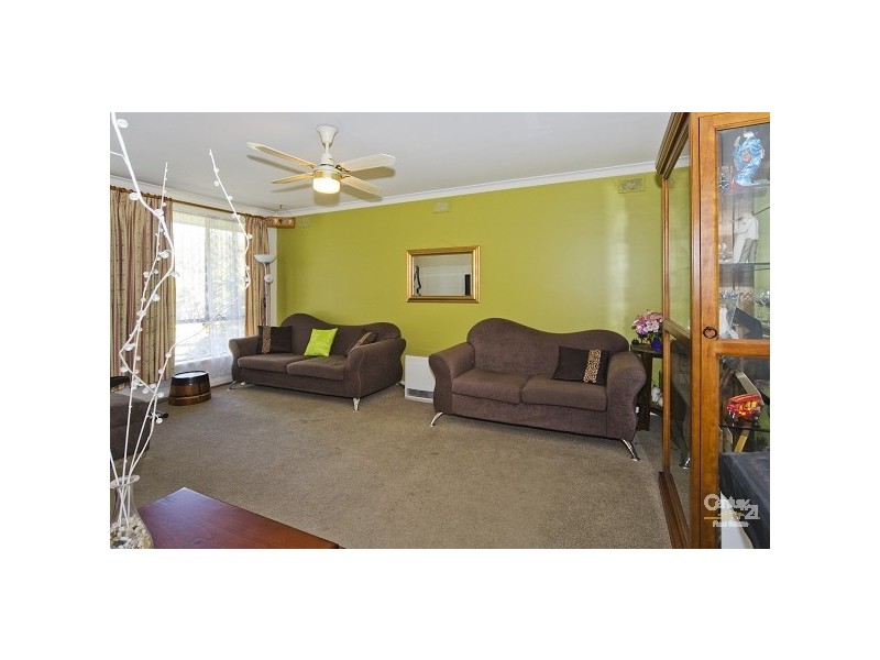 53 Conington Crescent, Morphett Vale SA 5162