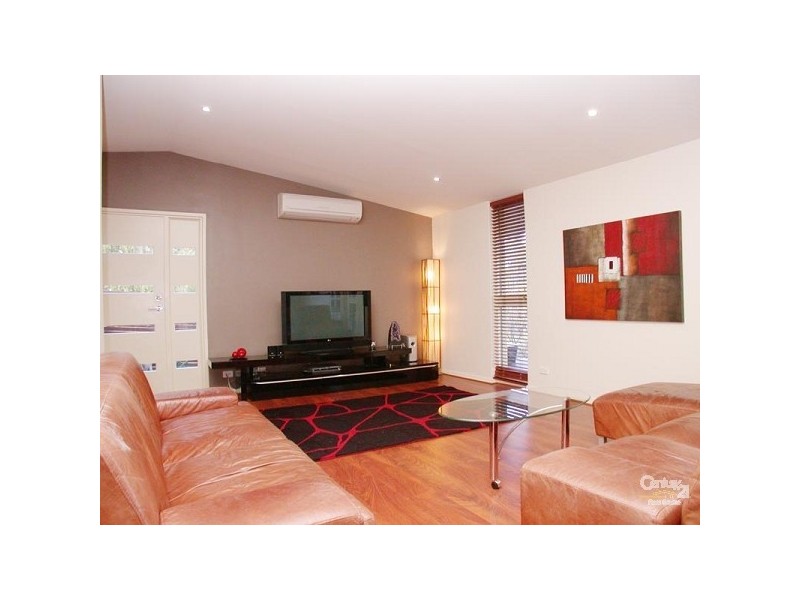 5 Holmes Court, Flagstaff Hill SA 5159