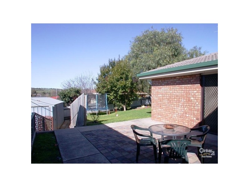 13 Torridon Court, Huntfield Heights SA 5163
