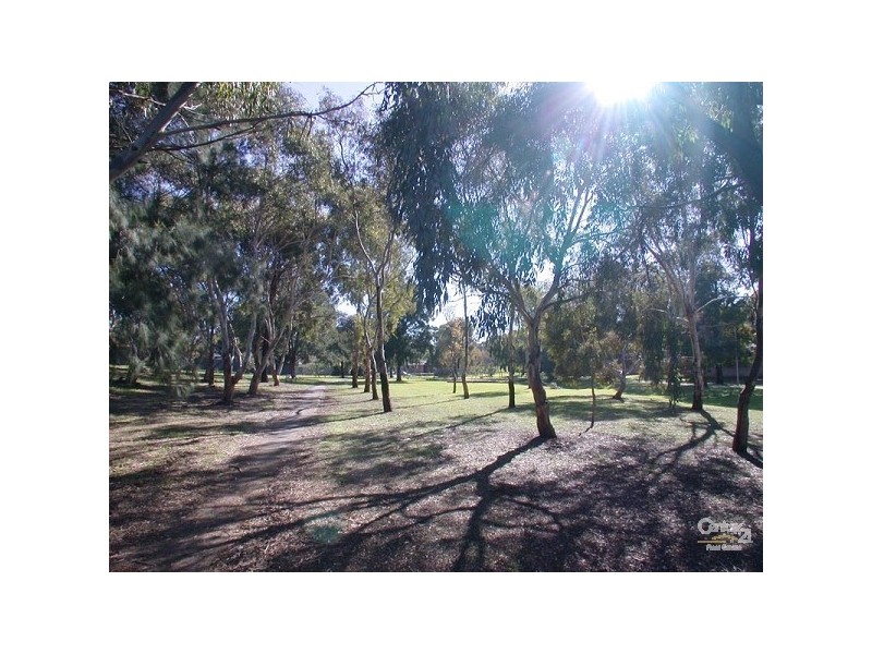 13 Torridon Court, Huntfield Heights SA 5163