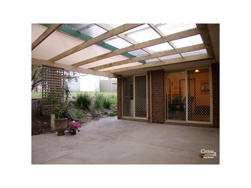 35 Torresan Crescent, Flagstaff Hill SA 5159