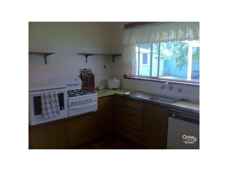 17 Avon Avenue, Morphett Vale SA 5162