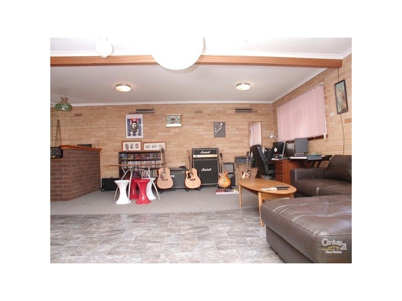 11 Eton Road, Reynella SA 5161