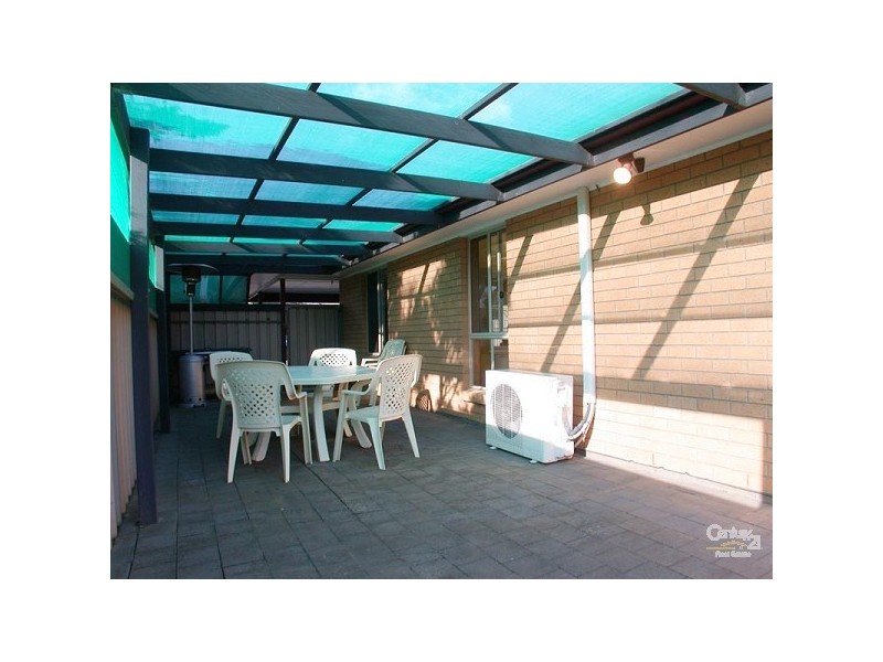 8 Windlass Square, Seaford Rise SA 5169