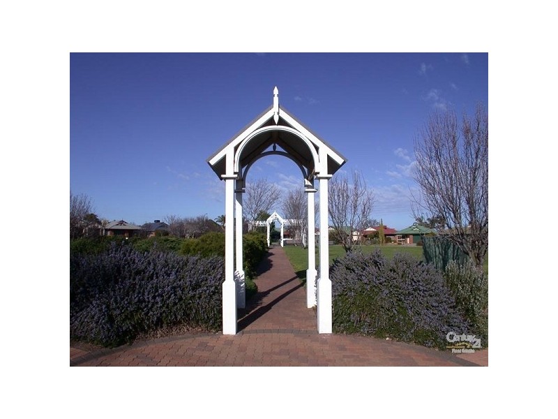 8 Windlass Square, Seaford Rise SA 5169