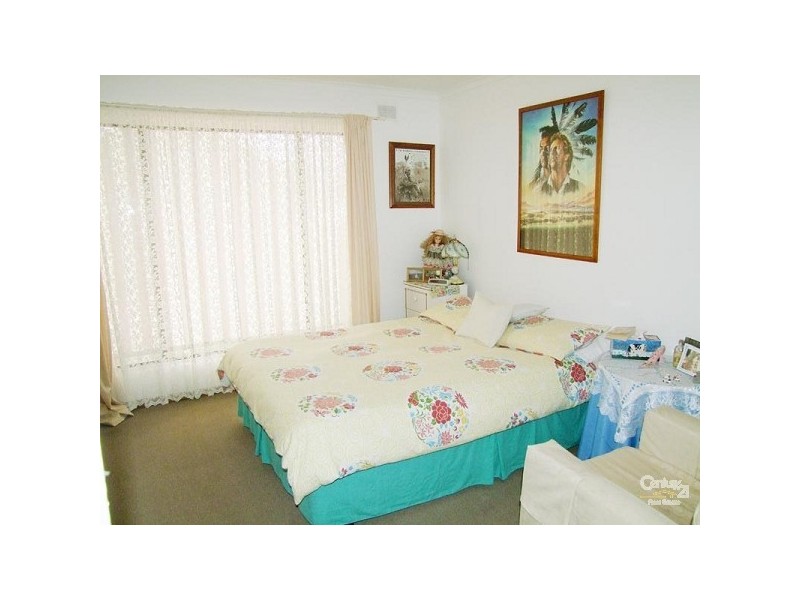 6 Higgins Street, Hackham SA 5163