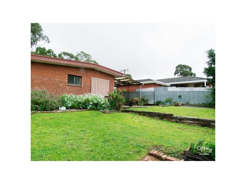 6 Higgins Street, Hackham SA 5163