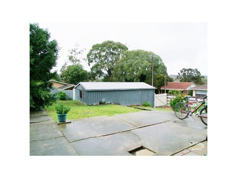 6 Higgins Street, Hackham SA 5163