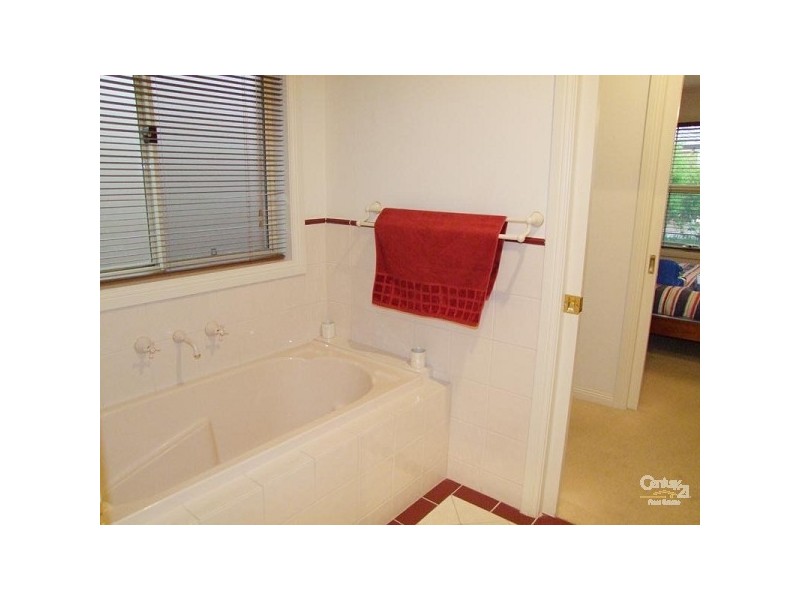 7-1A Education Road, Happy Valley SA 5159