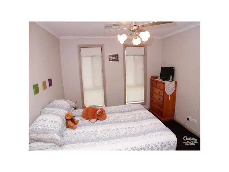 10 Karen Court Off Windsong Avenue, Morphett Vale SA 5162