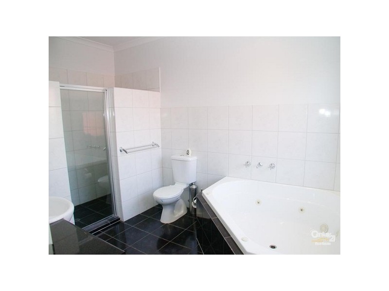8 Boonga Street, Hallett Cove SA 5158