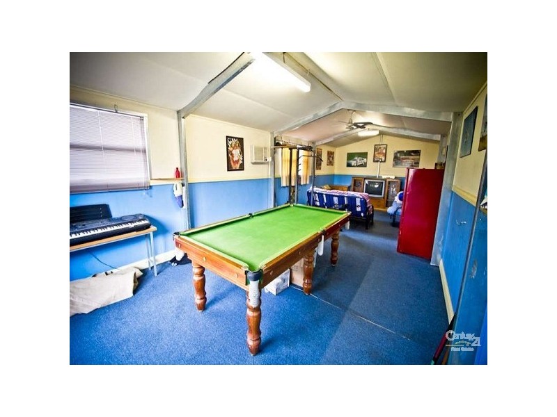 15 Aroona Road, Hallett Cove SA 5158