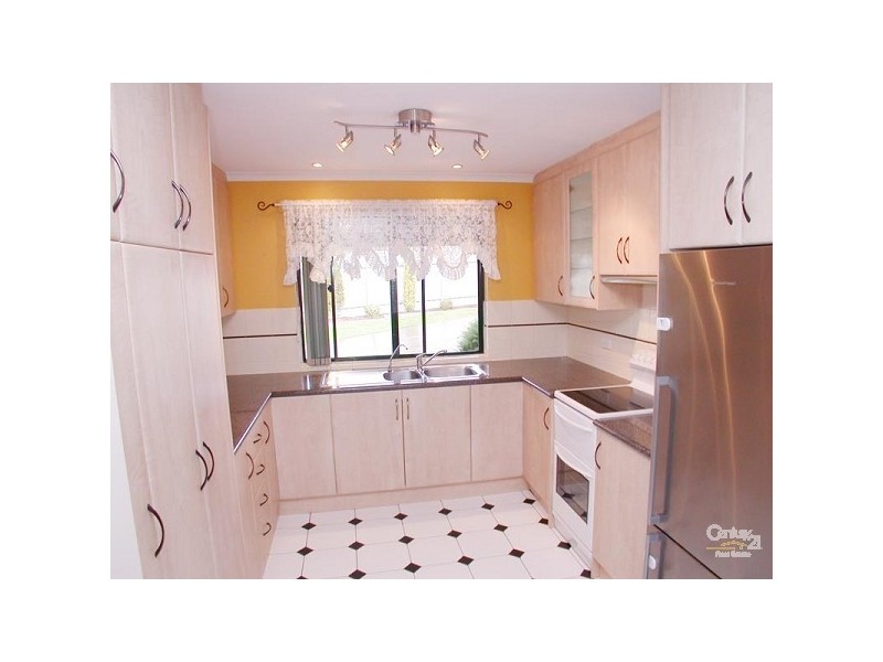 12 Tusmore Drive, Onkaparinga Hills SA 5163