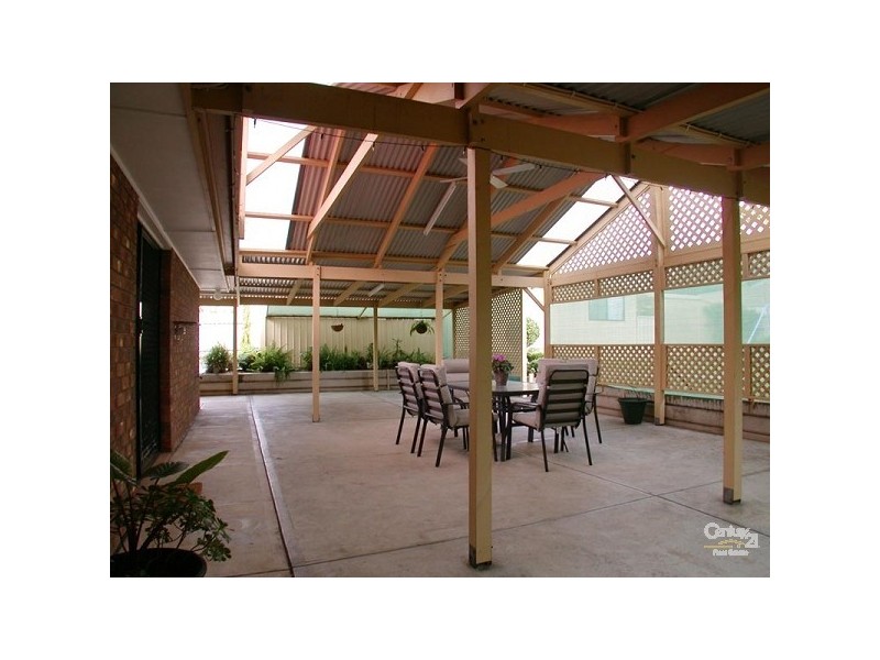 12 Tusmore Drive, Onkaparinga Hills SA 5163