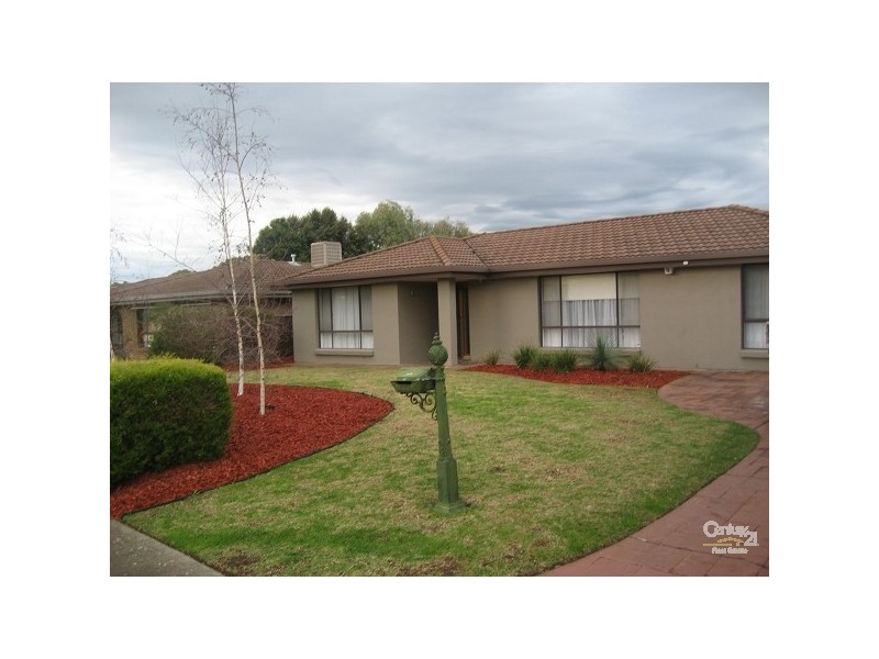 10 Julia Crescent, Woodcroft SA 5162