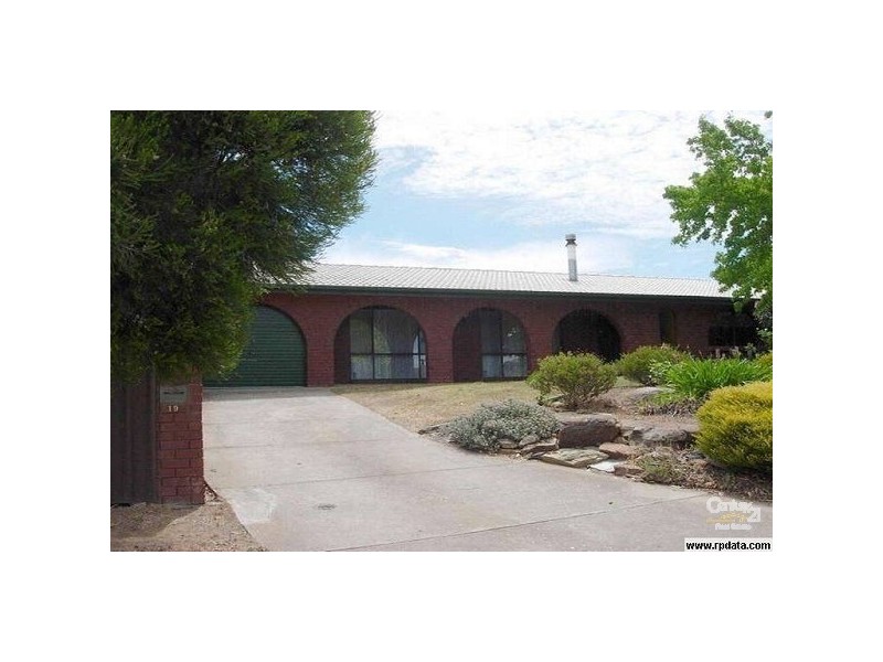 19 Chynoweth Avenue, Hackham SA 5163