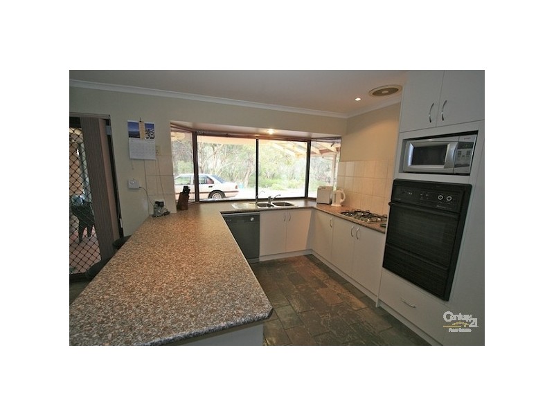 7 Caspian Ct, Woodcroft SA 5162